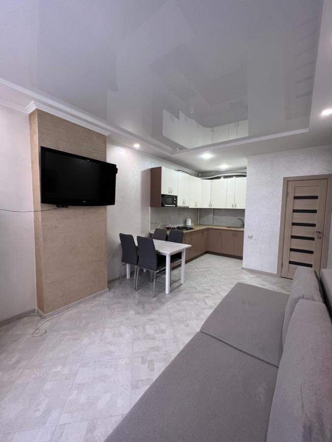 Apartment In Khmelnytsky Street Lviv Bagian luar foto