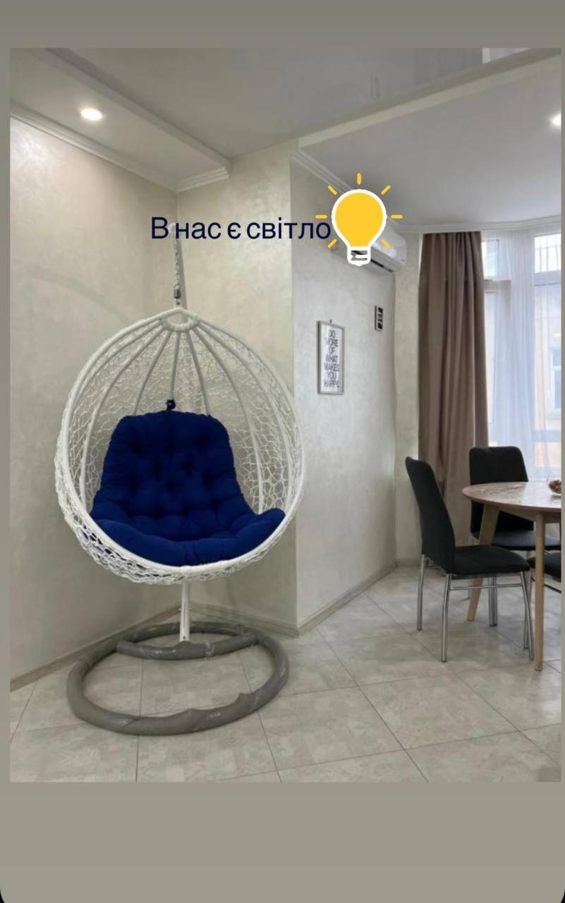 Apartment In Khmelnytsky Street Lviv Bagian luar foto